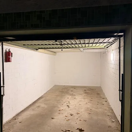 Διαμέρισμα Modern & Friendly With Balcony Near W-hbf